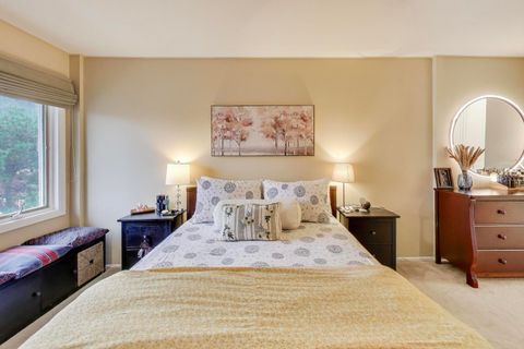 Tiny photo for 2046 Saint Johns Avenue, Highland Park, IL 60035 (MLS # 12524640)