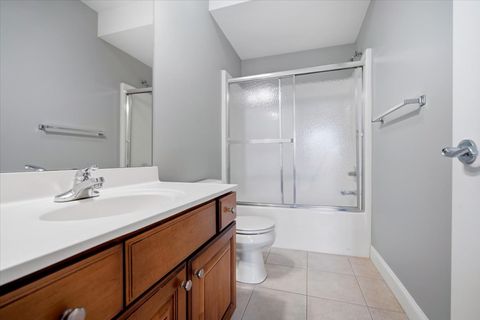 Tiny photo for 2711 Radbourne Drive, Bloomington, IL 61704 (MLS # 12588020)