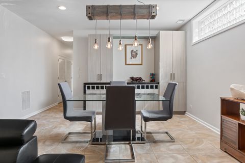 Tiny photo for 2729 N Sheffield Avenue #1S, Chicago, IL 60614 (MLS # 12467378)