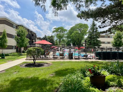 Tiny photo for 925 8th Avenue #1, La Grange, IL 60625 (MLS # 12695234)