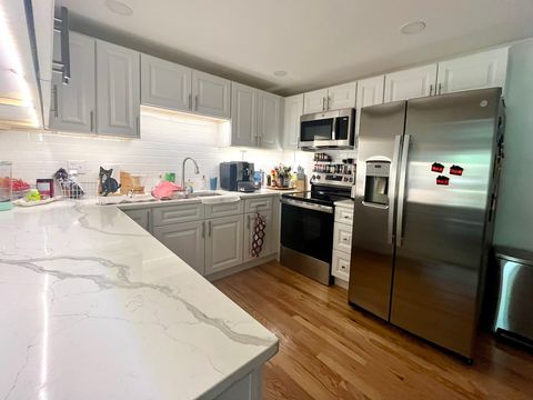 Tiny photo for 925 8th Avenue #1, La Grange, IL 60625 (MLS # 12695234)