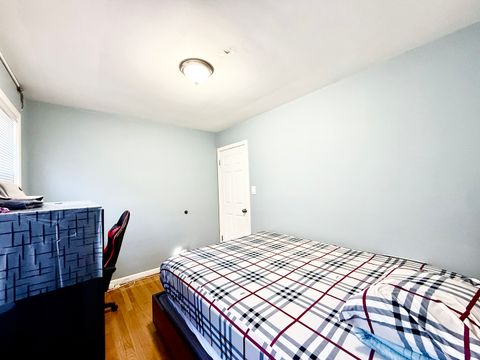 Tiny photo for 5910 N Kimball Avenue, Chicago, IL 60659 (MLS # 12529365)