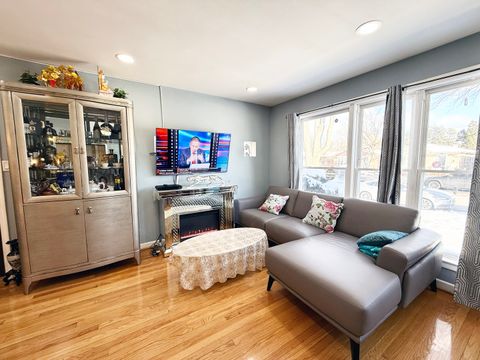 Tiny photo for 5910 N Kimball Avenue, Chicago, IL 60659 (MLS # 12529365)