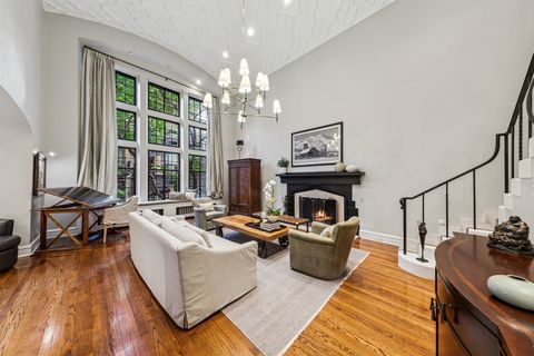 Tiny photo for 20 E Cedar Street #2C, Chicago, IL 60611 (MLS # 12505987)