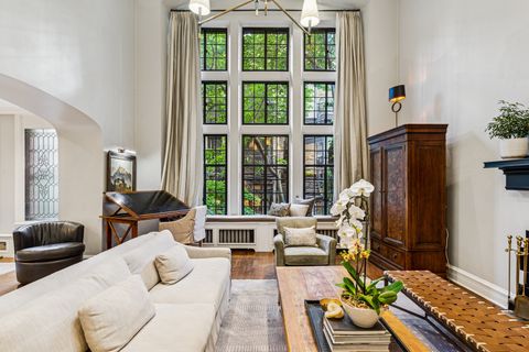 Tiny photo for 20 E Cedar Street #2C, Chicago, IL 60611 (MLS # 12505987)