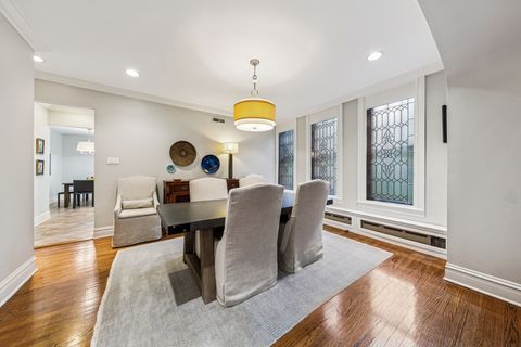 Tiny photo for 20 E Cedar Street #2C, Chicago, IL 60611 (MLS # 12505987)