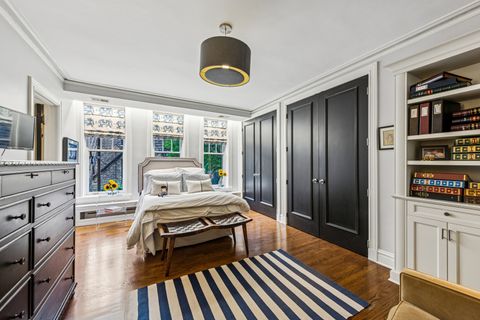 Tiny photo for 20 E Cedar Street #2C, Chicago, IL 60611 (MLS # 12505987)