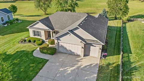 Tiny photo for 602 Woodside Terrace, Hampshire, IL 60140 (MLS # 12489474)