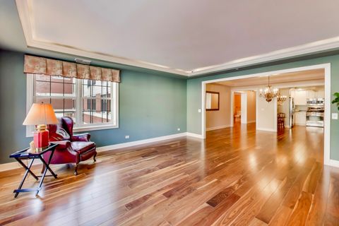 Tiny photo for 10 E Burlington Street #2C, Riverside, IL 60546 (MLS # 12528033)