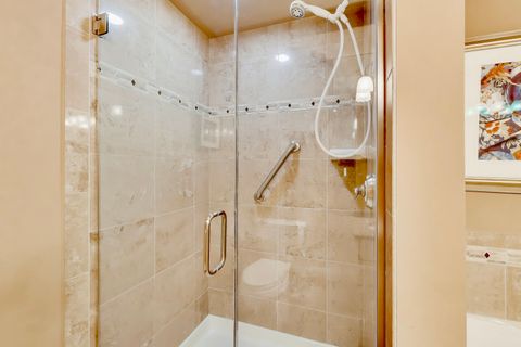 Tiny photo for 10 E Burlington Street #2C, Riverside, IL 60546 (MLS # 12528033)