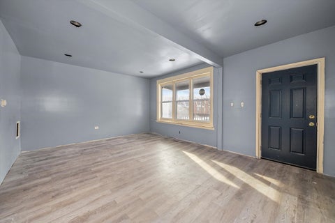 Tiny photo for 8545 S Saginaw Avenue, Chicago, IL 60617 (MLS # 12731010)