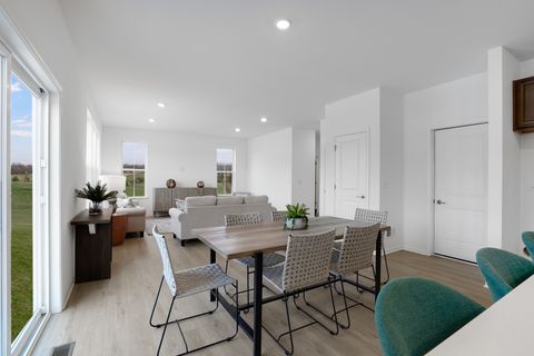 Tiny photo for 613 Lismore Circle, Elgin, IL 60124 (MLS # 12409783)