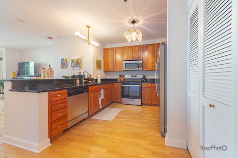 Tiny photo for 1600 S Prairie Avenue #1606, Chicago, IL 60616 (MLS # 12589351)