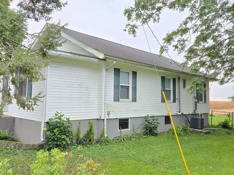Tiny photo for 41583 E 100 North Road, Fisher, IL 61843 (MLS # 12768646)