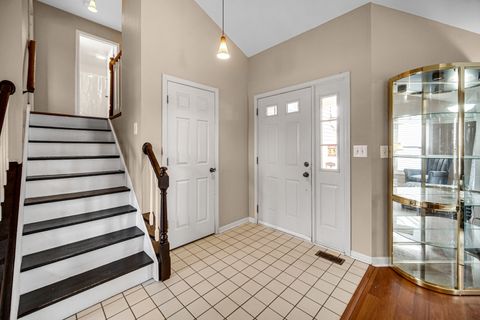 Tiny photo for 90 Copperwood Drive, Buffalo Grove, IL 60089 (MLS # 12589761)