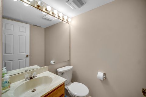 Tiny photo for 90 Copperwood Drive, Buffalo Grove, IL 60089 (MLS # 12589761)