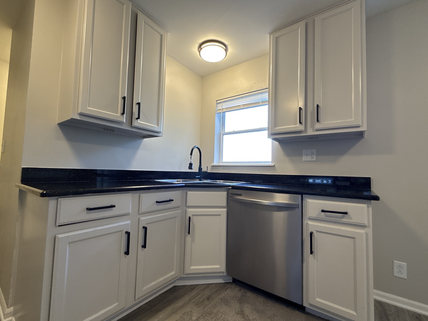 685 OLD INDIAN TRAIL Road