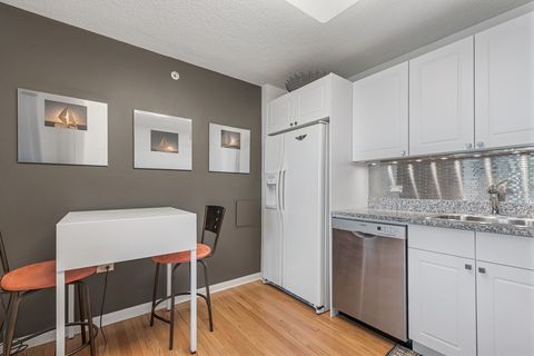 Tiny photo for 800 Elgin Road #909, Evanston, IL 60201 (MLS # 12505062)