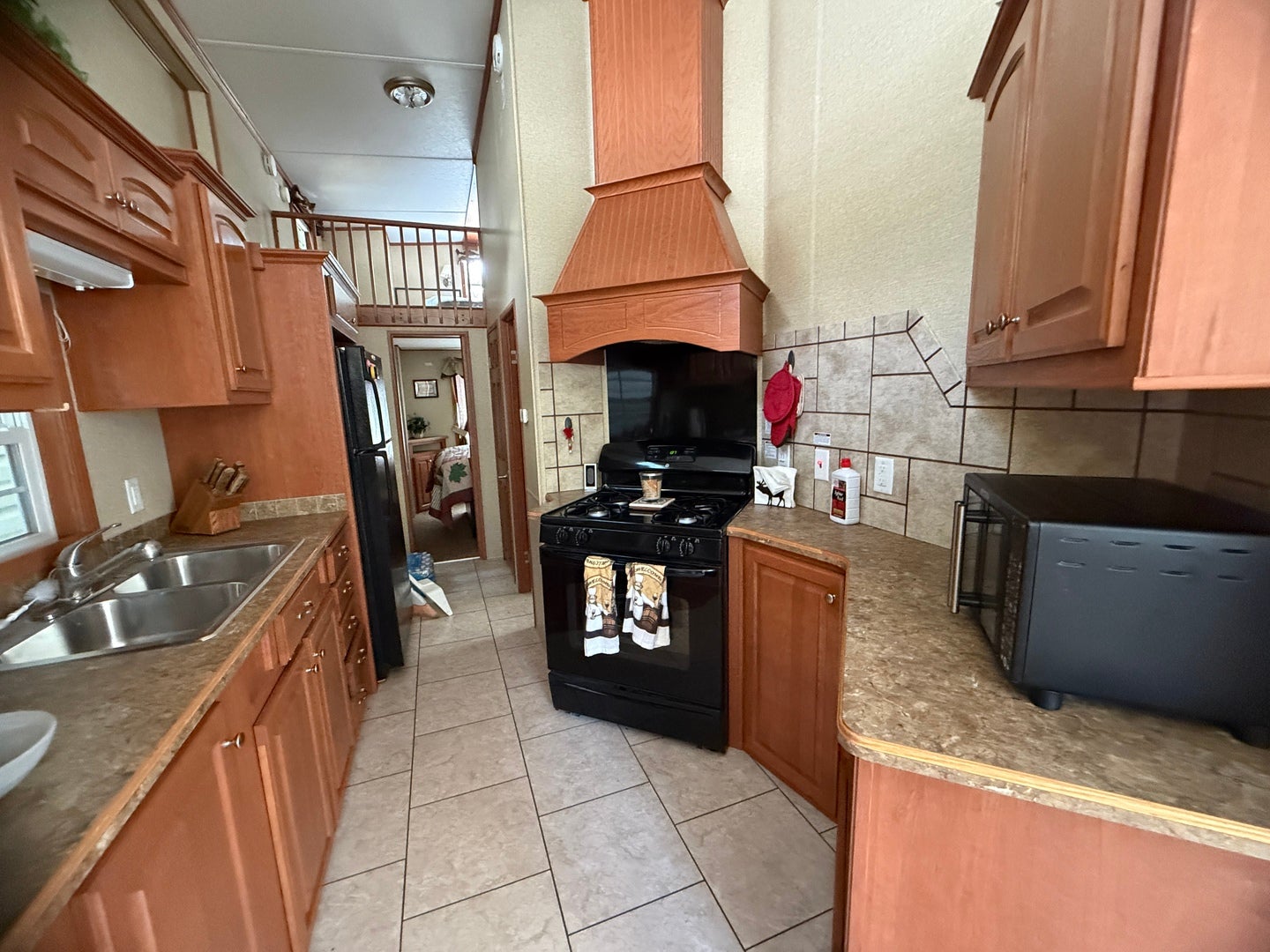 4-30 Woodhaven Lakes