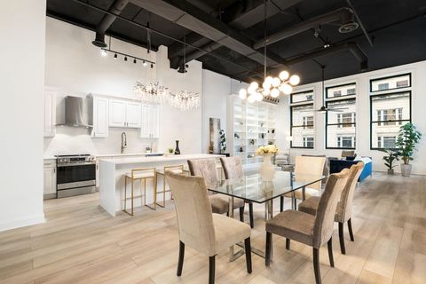 Tiny photo for 120 S State Street #4, Chicago, IL 60603 (MLS # 12622608)