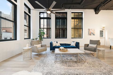 Tiny photo for 120 S State Street #4, Chicago, IL 60603 (MLS # 12622608)