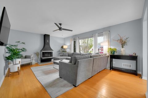 Tiny photo for 6840 W Evergreen Avenue, Palos Heights, IL 60463 (MLS # 12488513)