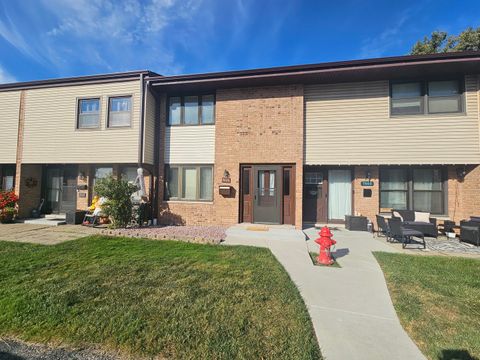 Tiny photo for 7666 S 88th Court, Justice, IL 60458 (MLS # 12493225)