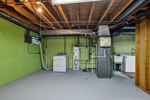 Tiny photo for 7666 S 88th Court, Justice, IL 60458 (MLS # 12493225)