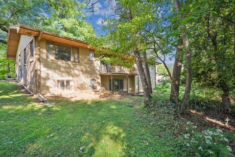 Tiny photo for 333 N 10th Street, Clinton, IA 52732 (MLS # 12683405)