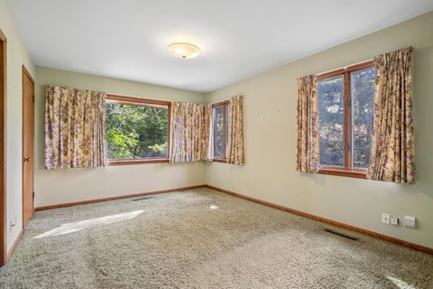 Tiny photo for 333 N 10th Street, Clinton, IA 52732 (MLS # 12683405)