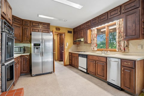 Tiny photo for 333 N 10th Street, Clinton, IA 52732 (MLS # 12683405)