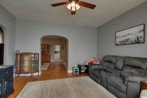 Tiny photo for 704 S 16th Street, Quincy, IL 62301 (MLS # 12602659)