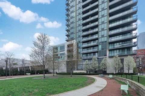 660 W WAYMAN Street 204 Chicago IL 60661