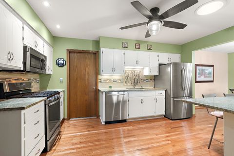 Tiny photo for 17833 MAINE Court, Orland Park, IL 60467 (MLS # 12623023)