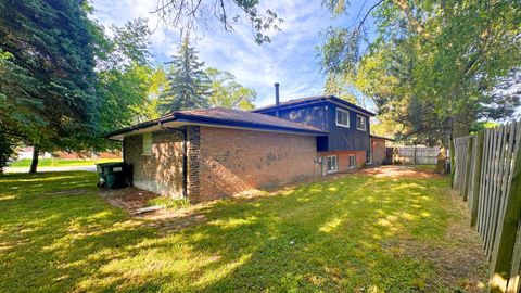 Tiny photo for 15755 Madison Avenue, Dolton, IL 60419 (MLS # 12553302)