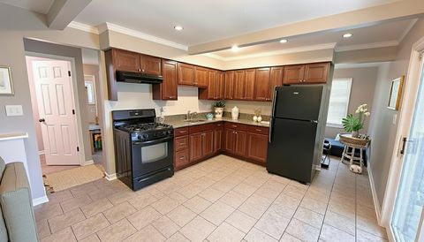 Tiny photo for 15755 Madison Avenue, Dolton, IL 60419 (MLS # 12553302)