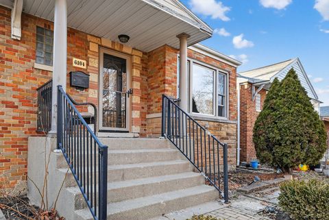 Tiny photo for 6104 N KIMBALL Avenue, Chicago, IL 60659 (MLS # 12576855)