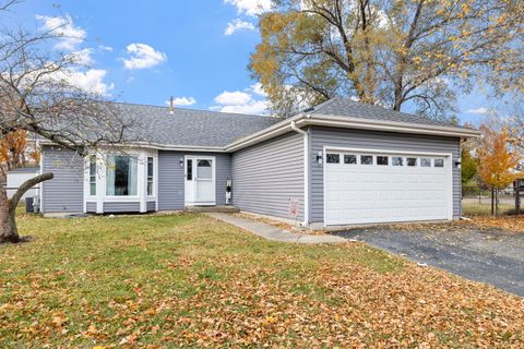 Photo of 3806 Brenton Drive, Joliet, IL 60431 (MLS # 12460538)