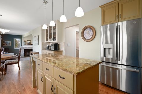 Tiny photo for 1114 Tara Court, Joliet, IL 60431 (MLS # 12528989)