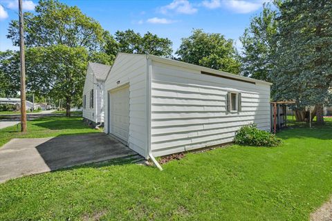 Tiny photo for 219 E 4th Street, Gibson City, IL 60936 (MLS # 12668066)