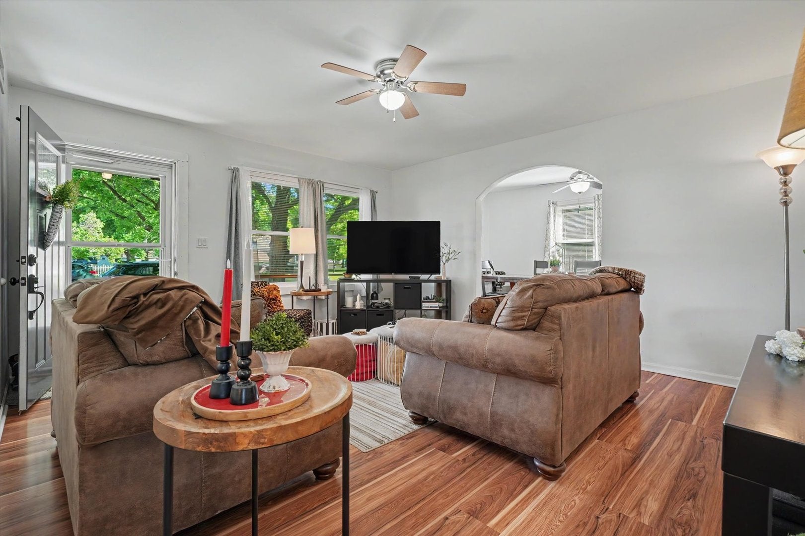 219 E 4th Street