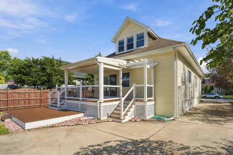 Tiny photo for 9720 Tulley Avenue, Oak Lawn, IL 60453 (MLS # 12769142)