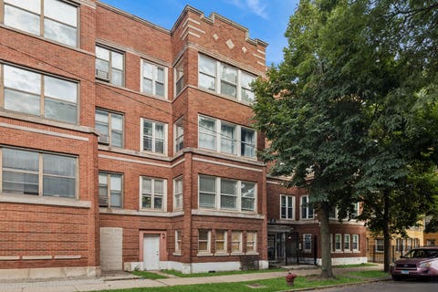 Photo of 4731 S Ingleside Avenue #D1, Chicago, IL 60615 (MLS # 12723335)