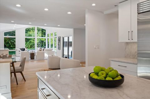 Tiny photo for 1666 Cloverdale Avenue, Highland Park, IL 60035 (MLS # 12527269)