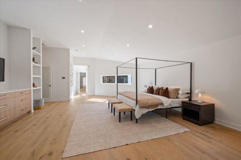 Tiny photo for 1666 Cloverdale Avenue, Highland Park, IL 60035 (MLS # 12527269)