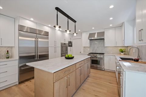 Tiny photo for 1666 Cloverdale Avenue, Highland Park, IL 60035 (MLS # 12527269)