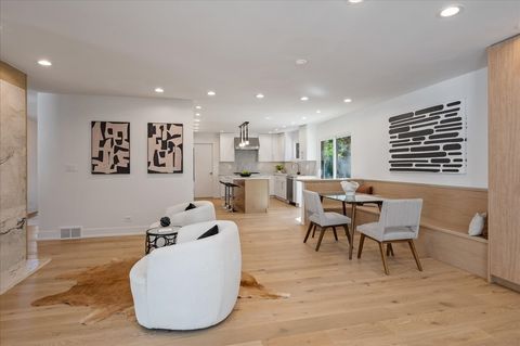 Tiny photo for 1666 Cloverdale Avenue, Highland Park, IL 60035 (MLS # 12527269)