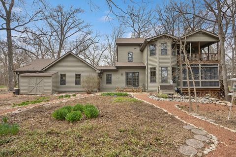 2418 Bennington Lane McHenry IL 60050