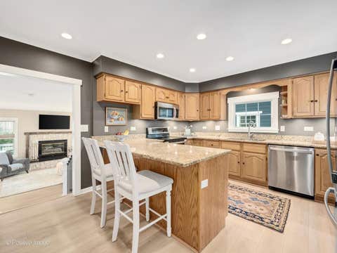 Tiny photo for 4641 Prince Street, Downers Grove, IL 60515 (MLS # 12712081)