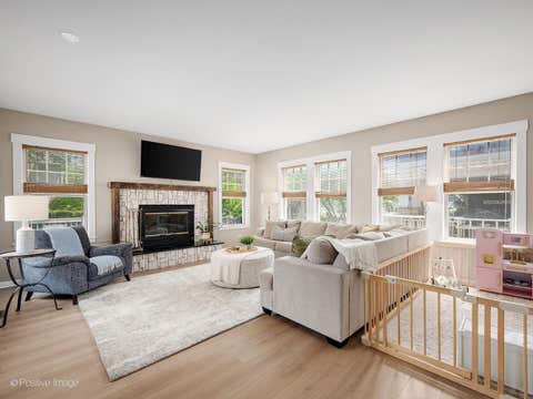 Tiny photo for 4641 Prince Street, Downers Grove, IL 60515 (MLS # 12712081)